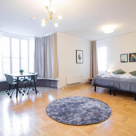 Forenom Serviced Apartments Helsinki Toeoeloe Buitenkant foto