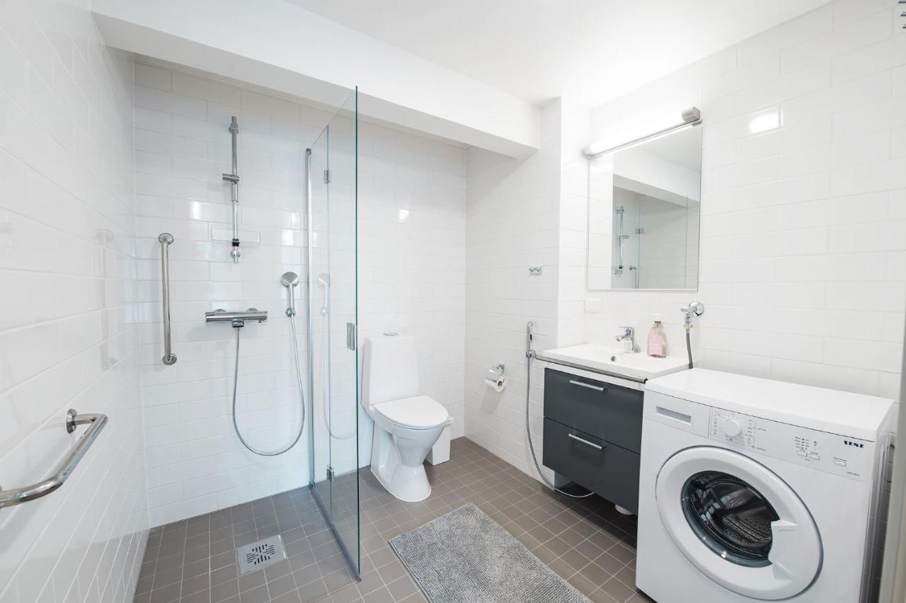Forenom Serviced Apartments Helsinki Toeoeloe Buitenkant foto