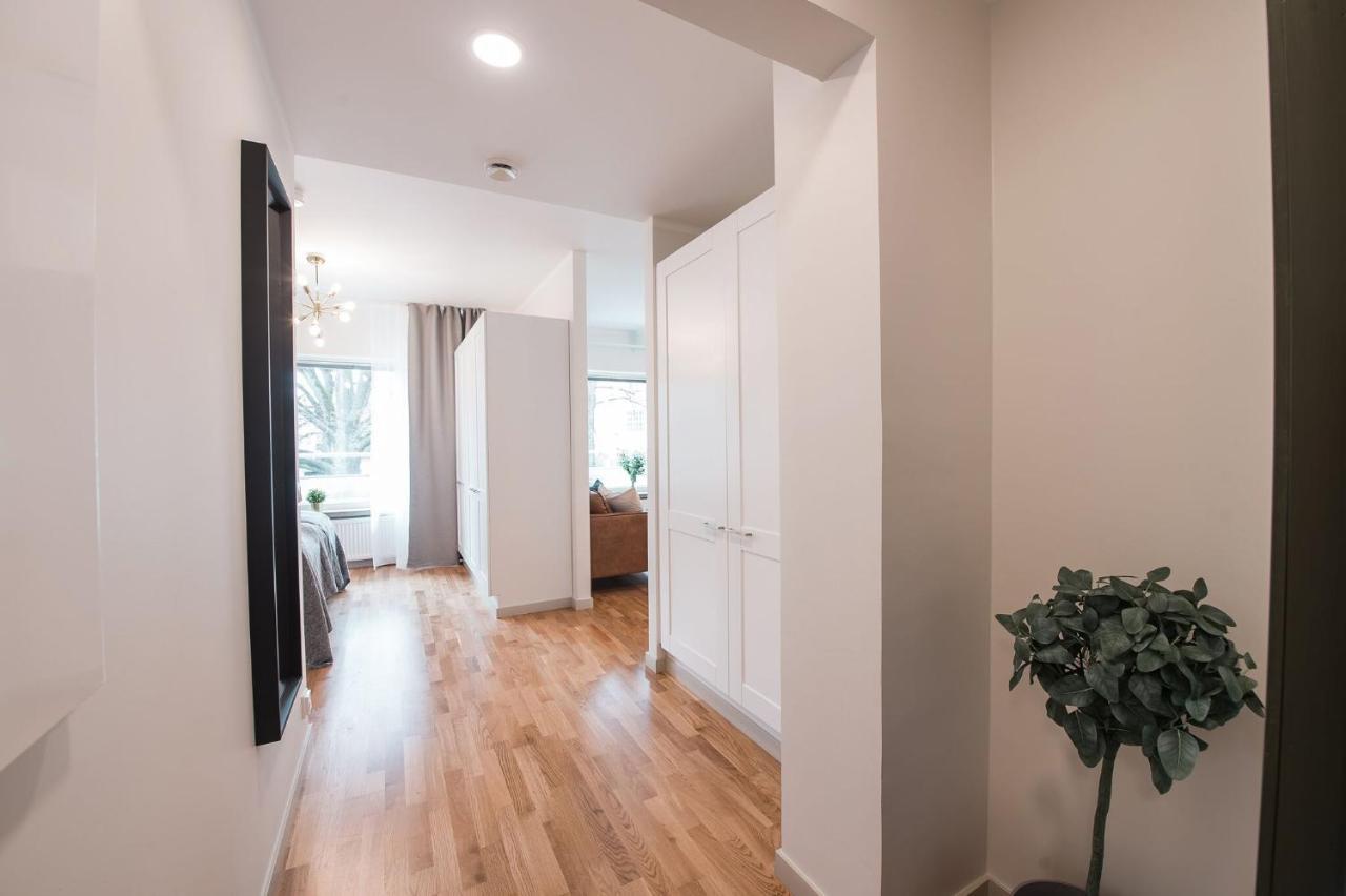 Forenom Serviced Apartments Helsinki Toeoeloe Buitenkant foto