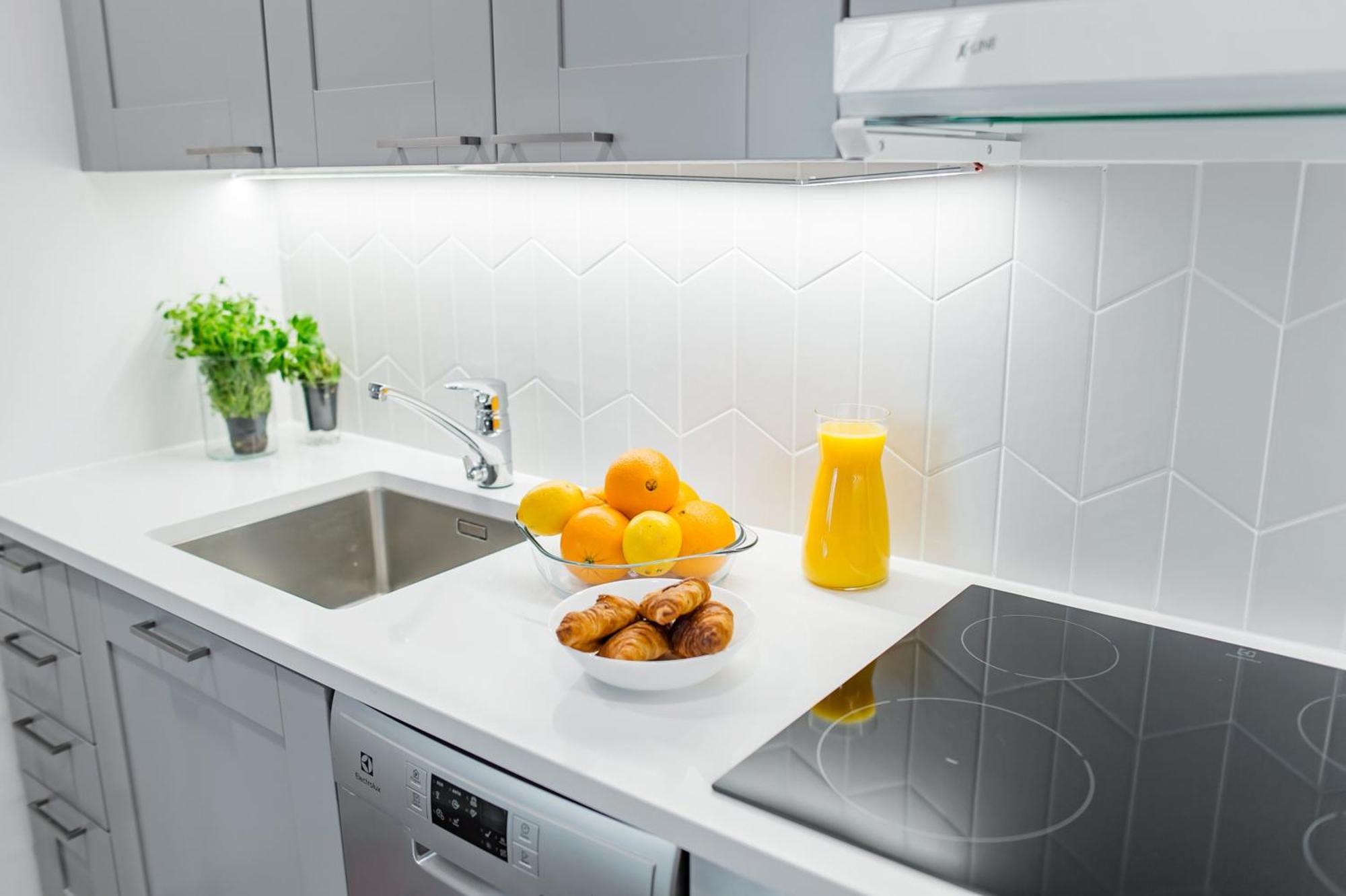 Forenom Serviced Apartments Helsinki Toeoeloe Buitenkant foto